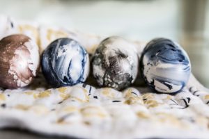 DIY Marble Eggs - Piloting Life