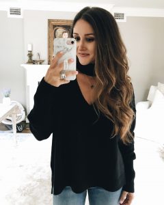 BP Cutout Neck Pullover Mirror Selfie