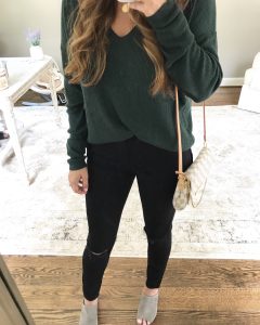 BP V-Neck Pullover Mirror Selfie